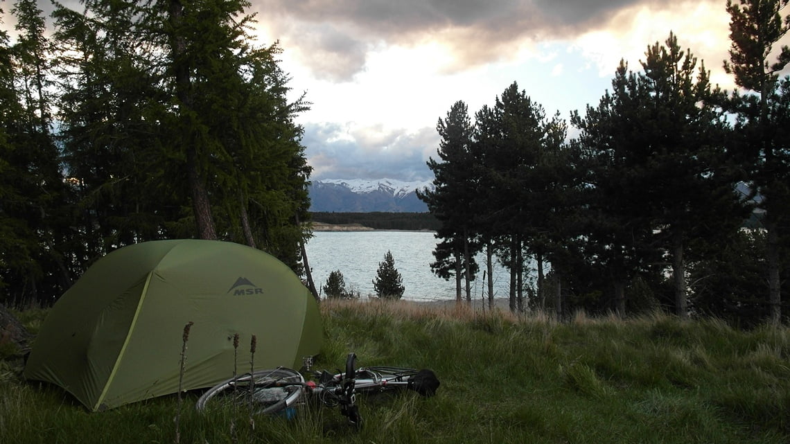 Tent near Lake Pukaki